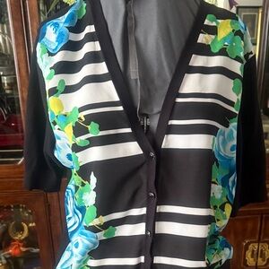 Black Floral-Striped V-Neck Button Front Women’s Top